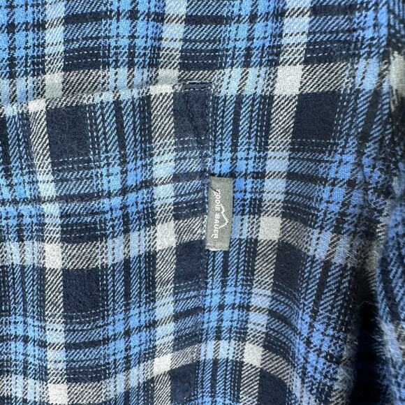 Eddie Bauer Shirt Mens Sz XL Blue Gray Flannel Plaid Button Up Cotton - Picture 7 of 9
